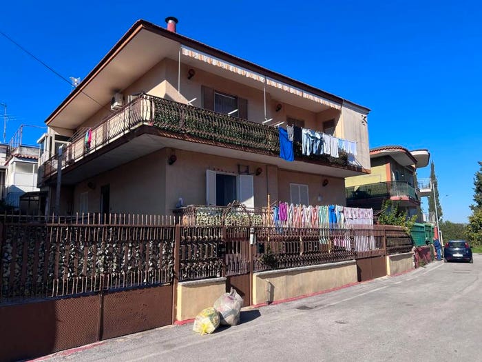 Appartamento trilocale in vendita in Via Bartolo Longo, Calvizzano