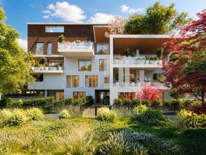 Appartamento trilocale in vendita in Via delle Groane, Villaggio Brollo, Solaro
