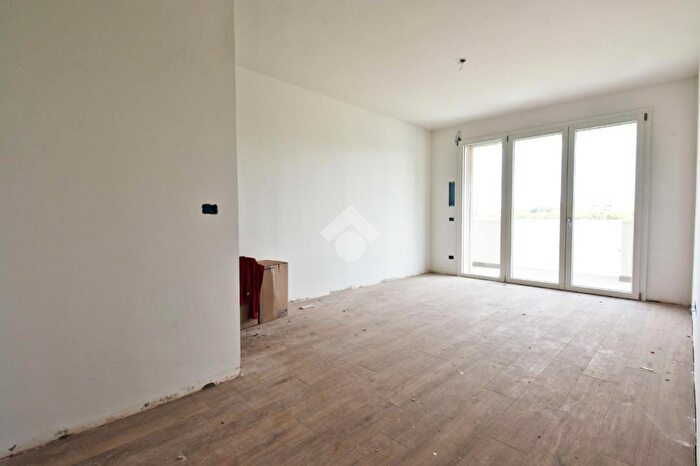 Appartamento bilocale in vendita in Viale Luigi Settembrini, Rimini
