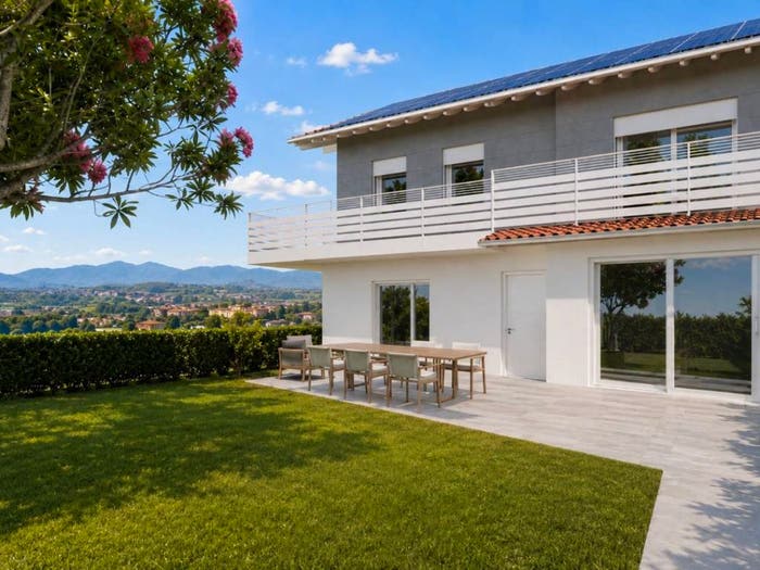 Appartamento quadrilocale in vendita in Via San Faustino, Centro, Villa d'Almè