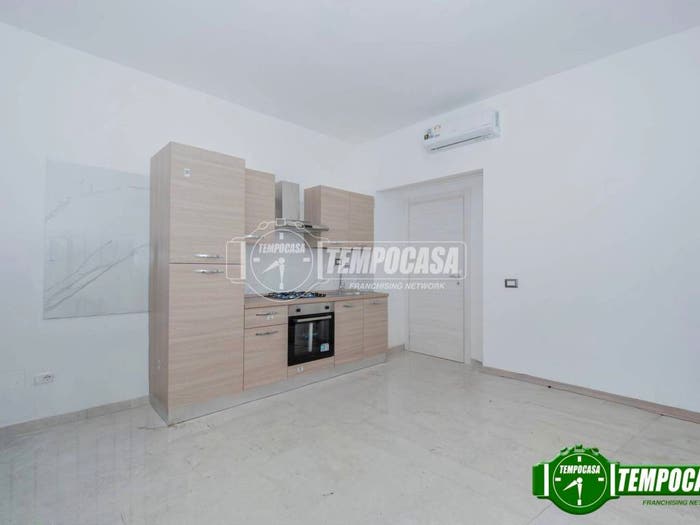 Appartamento bilocale in vendita in Via Privata Rinaldo Cavalli, Centro, Locate di Triulzi