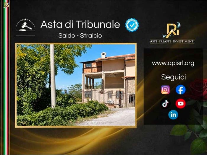 Appartamento con 6 locali in vendita in Contrada Santa Maria dei Mesi, Centro, Lanciano