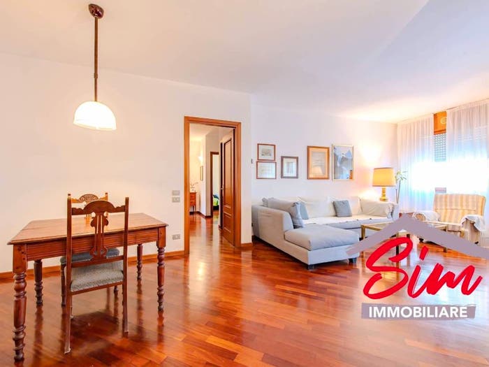 Appartamento quadrilocale in vendita in via Pellegrini, San Martino, Novara