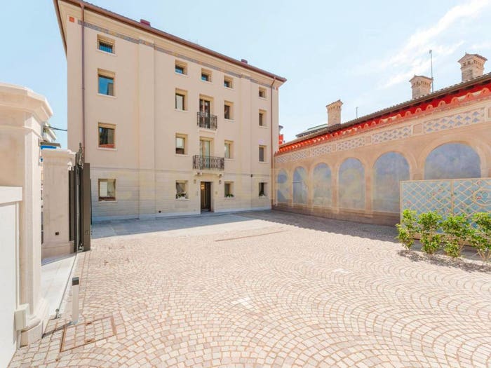 Appartamento quadrilocale in vendita in Via Giuseppe Mazzini, Centro Storico, Pordenone