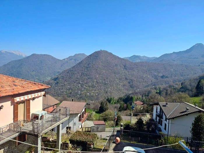 Casa con 6 locali in vendita in Via Loreto, Casasco Intelvi, Centro Valle Intelvi