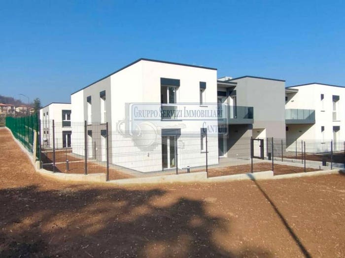 Appartamento quadrilocale in vendita in via BELVEDERE, Centro, Alserio