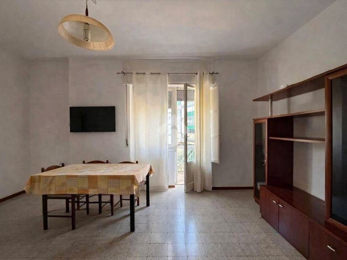 Appartamento trilocale in vendita in Via Germanico, Commenda, Brindisi