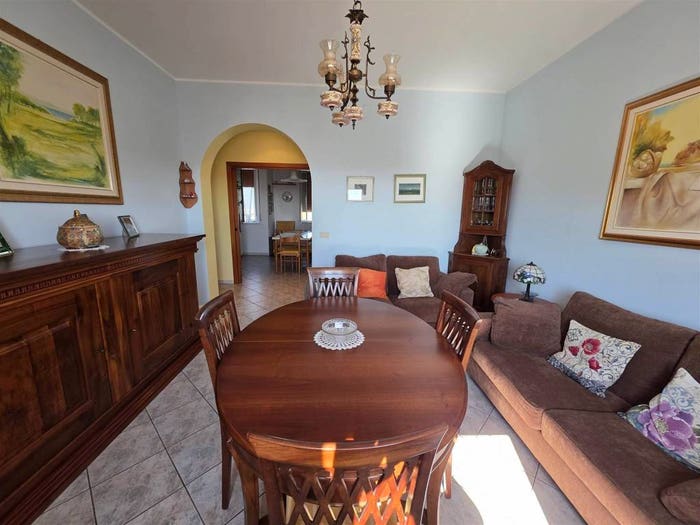 Appartamento con 5 locali in vendita in BORGO MAZZINI, Barbara