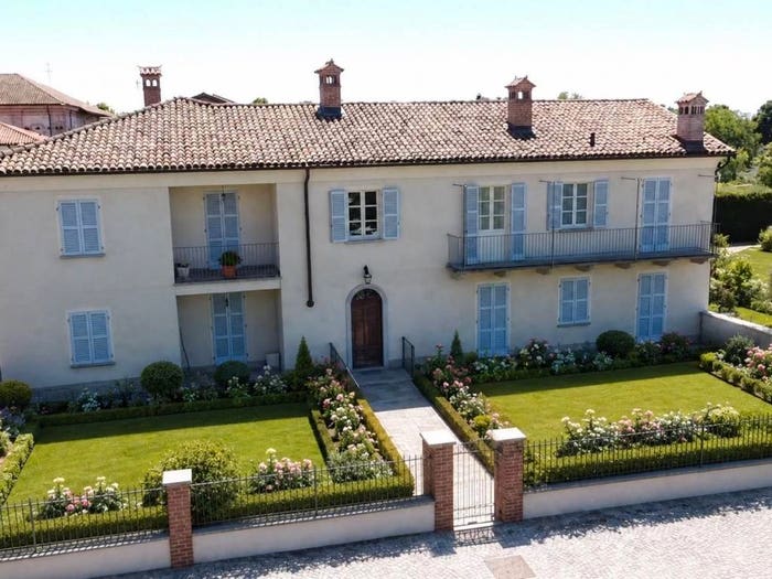 Appartamento con 5 locali in vendita in Via Sant'Iffredo, Centro, Cherasco