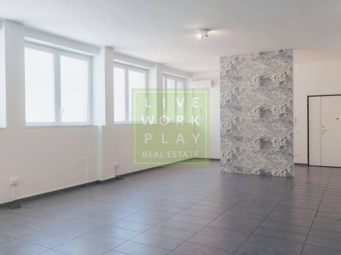 Appartamento quadrilocale in vendita in Via della Majella, Città Studi, Milano