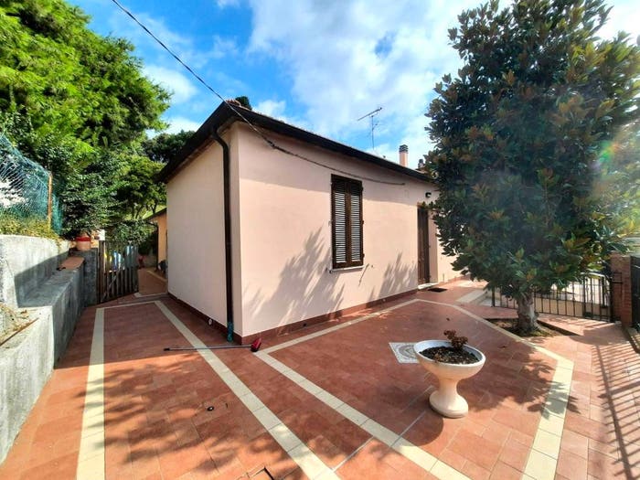 Casa con 6 locali in vendita in Via della Ghiraia, Santa Luce