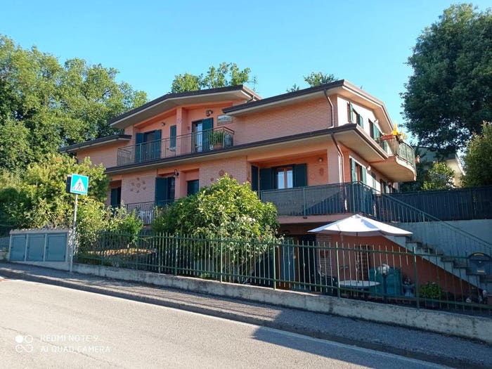 Casa con 6 locali in vendita in Via del Moggio, Castel del Piano Pila, Perugia