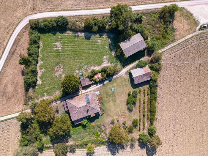 Casa in vendita in Strada Vicinale Esterna del Vincara, Deruta