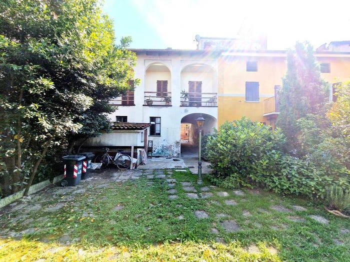 Casa con 6 locali in vendita in Via Silvio Pellico, Centro, Pontestura