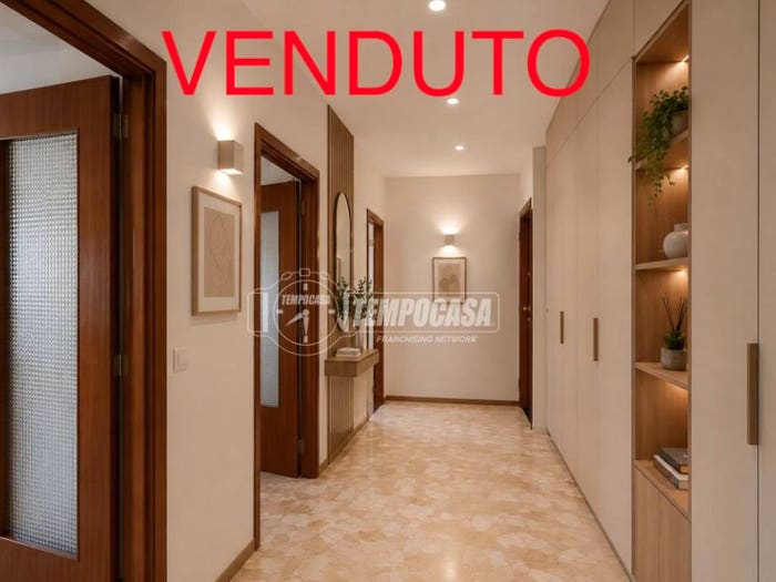 Appartamento bilocale in vendita in Viale Filippo Turati, Turati Santo Stefano, Lecco