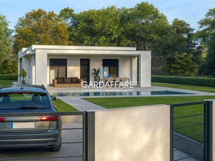Casa quadrilocale in vendita in Crociale, Manerba del Garda
