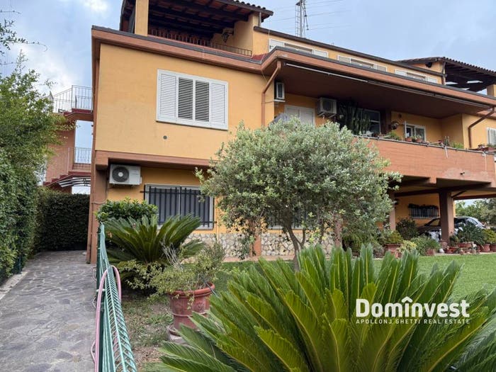 Appartamento quadrilocale in vendita in Via delle Magnolie, Pescia Romana, Montalto di Castro