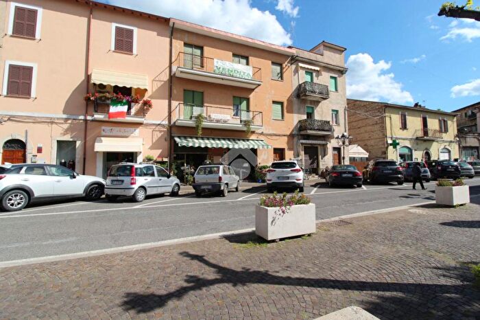 Appartamento trilocale in vendita in Viale Umberto I, Poggio Moiano