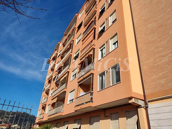 Appartamento bilocale in vendita in Centro, Vallecrosia