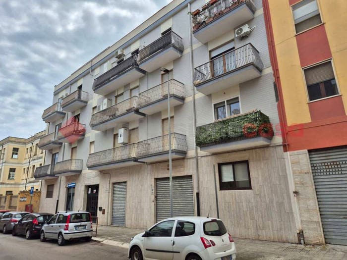 Appartamento quadrilocale in vendita in VIA FULVIA, Cappuccini, Brindisi