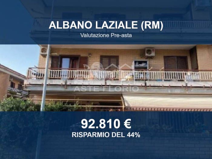 Appartamento con 5 locali in vendita in Via Lavinio, Cecchina, Albano Laziale