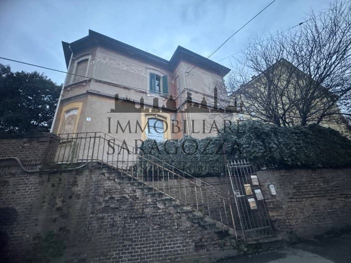 Casa in vendita in Via della Salita, Massarenti, Bologna