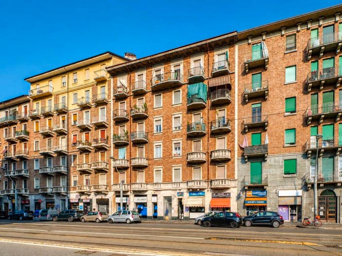 Appartamento trilocale in vendita in Corso Giulio Cesare, Barriera di Milano, Torino