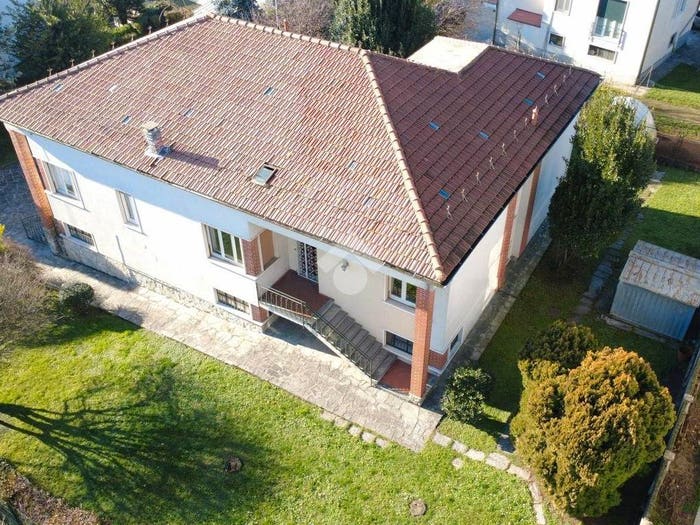 Casa quadrilocale in vendita in Via Antonio Rosmini, Villa Raverio, Besana in Brianza