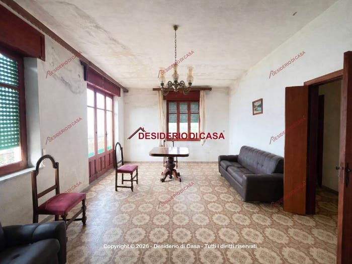 Casa trilocale in vendita in Contrada Illiti, Piraino
