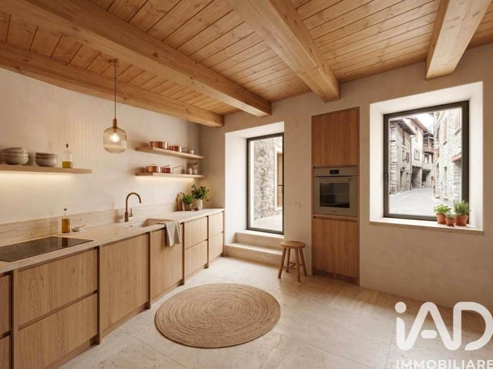 Appartamento quadrilocale in vendita in Via DES AMBROIS, Centro, Oulx