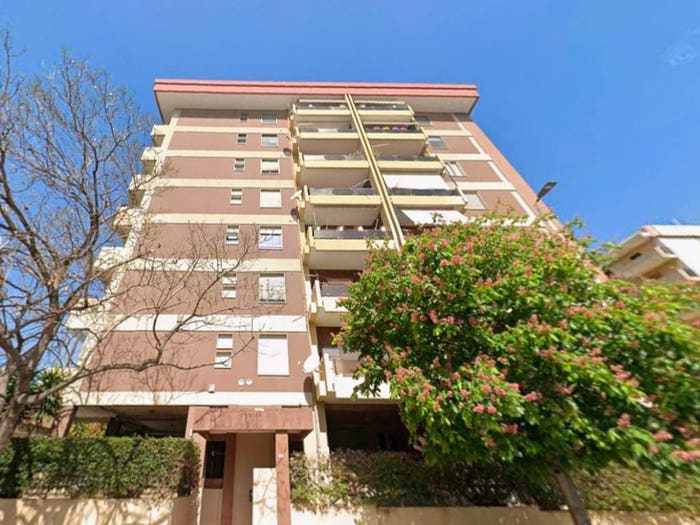 Appartamento quadrilocale in vendita in Via Baldassarre Castiglione, Piazza Giovanni XXIII, Cagliari