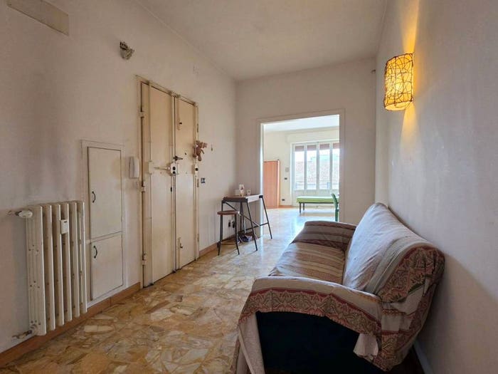 Appartamento con 5 locali in vendita in Via Giandomenico Romagnosi, Leopoldo Vittorio Emanuele Statuto, Firenze