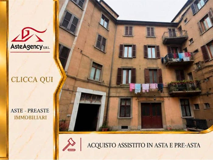 Appartamento trilocale in vendita in Via Giordano Bruno, Stazione, Ancona