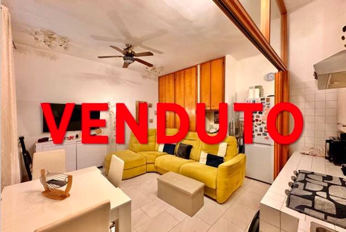 Appartamento bilocale in vendita in Via Cerveteri, Re di Roma, Roma
