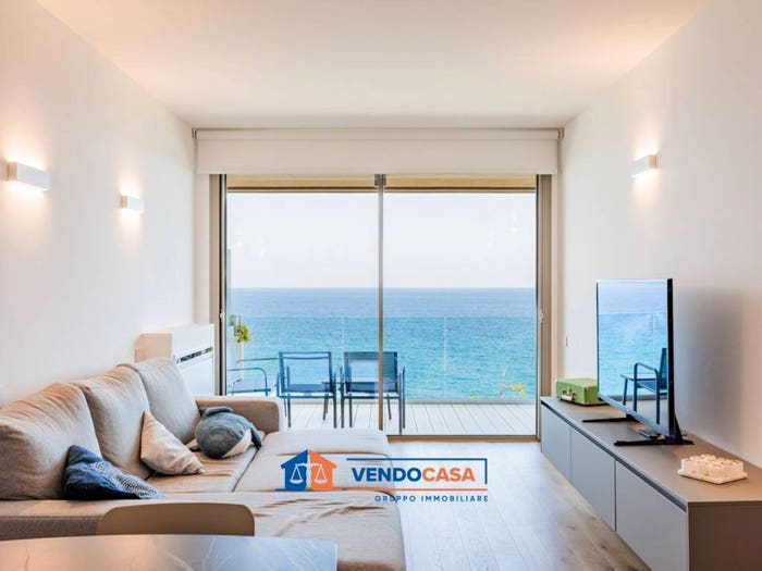 Appartamento bilocale in vendita in Passaggio Sulla Via Aurelia, Centro, Varazze