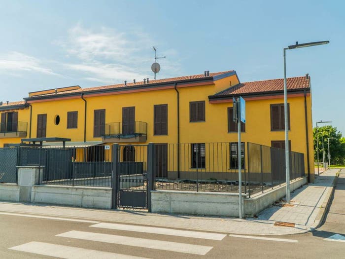 Appartamento trilocale in vendita in Via Moglia, San Felice, Cremona