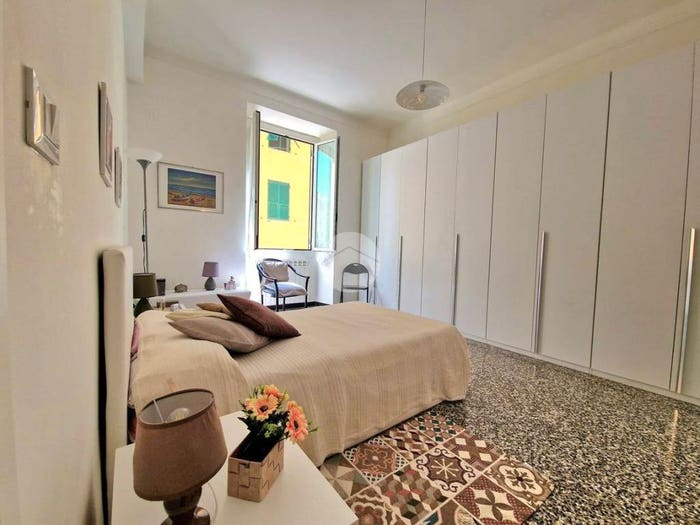 Appartamento quadrilocale in vendita in Via Dolceacqua, Pra', Genova