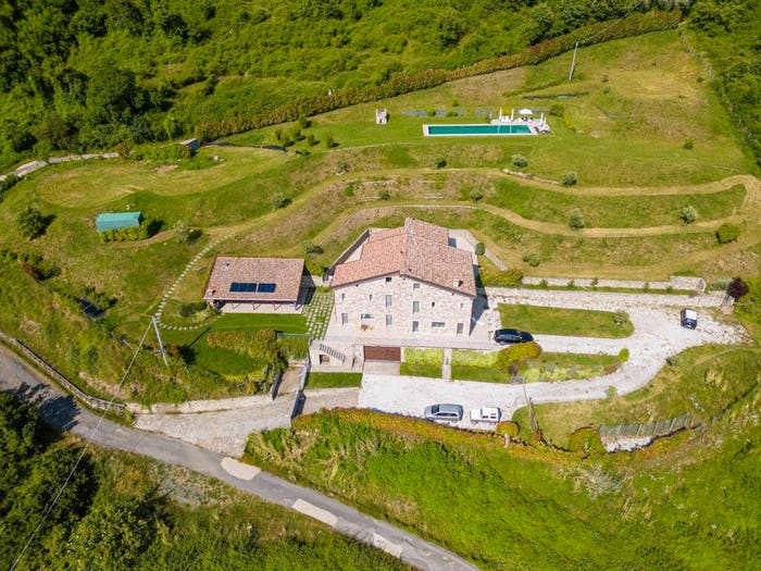 Casa con 6 locali in vendita in Zignago