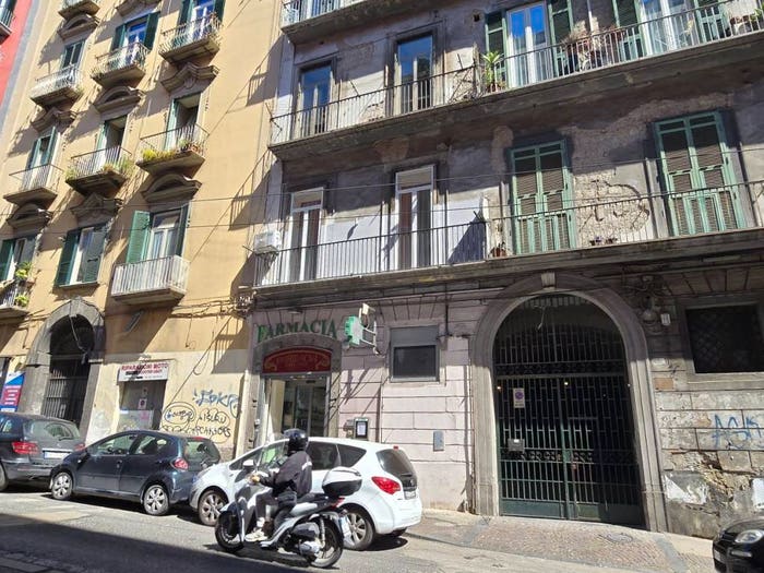 Appartamento bilocale in vendita in Via Salvator Rosa, Museo, Napoli