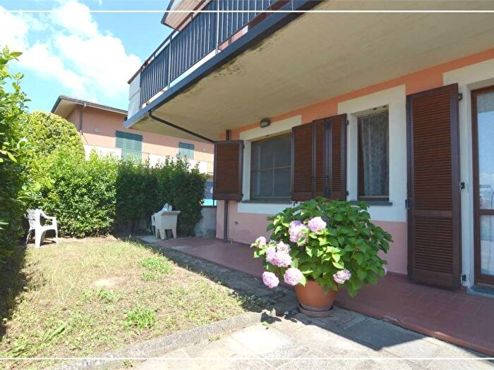 Appartamento trilocale in vendita in Centro, Monsummano Terme