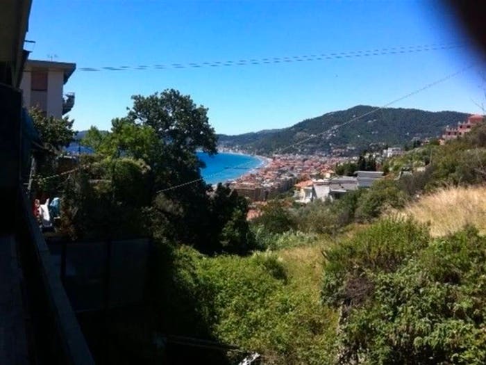 Appartamento con 6 locali in vendita in Via Solva Santa Croce, Alassio