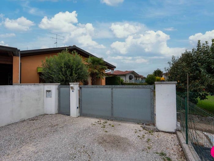 Casa trilocale in vendita in Via Visinale Centro, Visinale, Pasiano di Pordenone