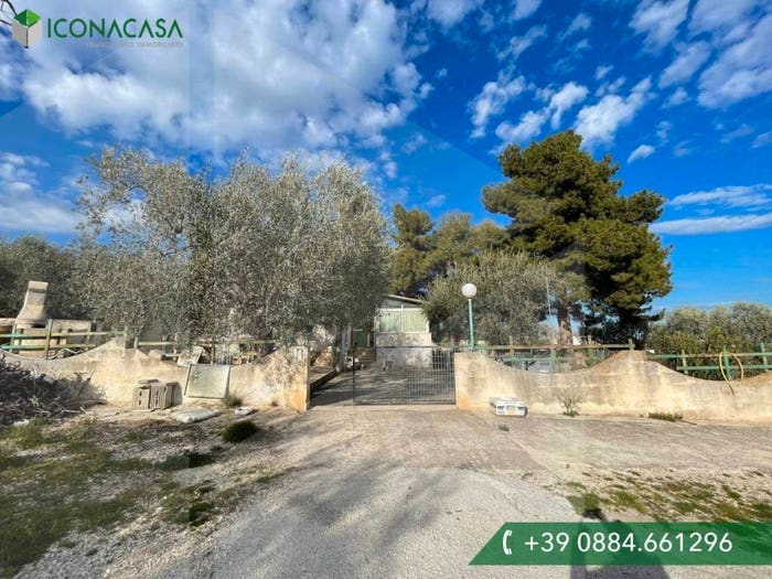 Appartamento con 6 locali in vendita in Via Charles Darwin, Manfredonia