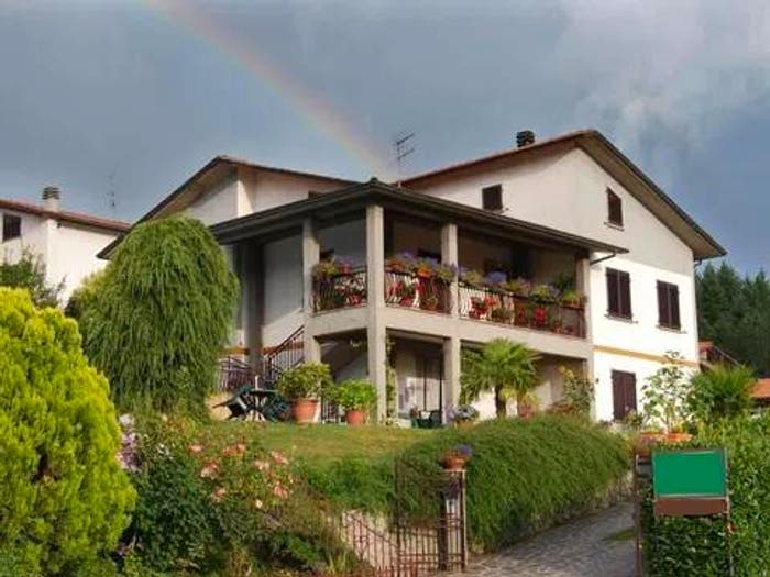 Casa con 6 locali in vendita in Via Garibaldi SNC, Centro, Camporgiano