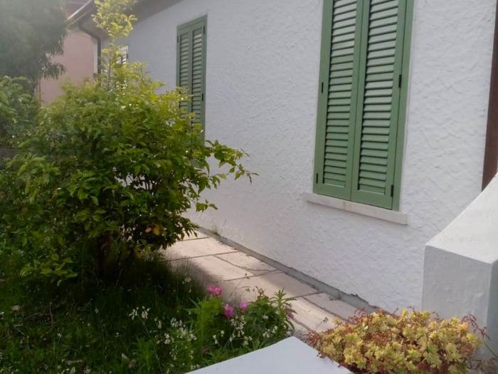 Casa con 6 locali in vendita in Marina di Carrara, Carrara