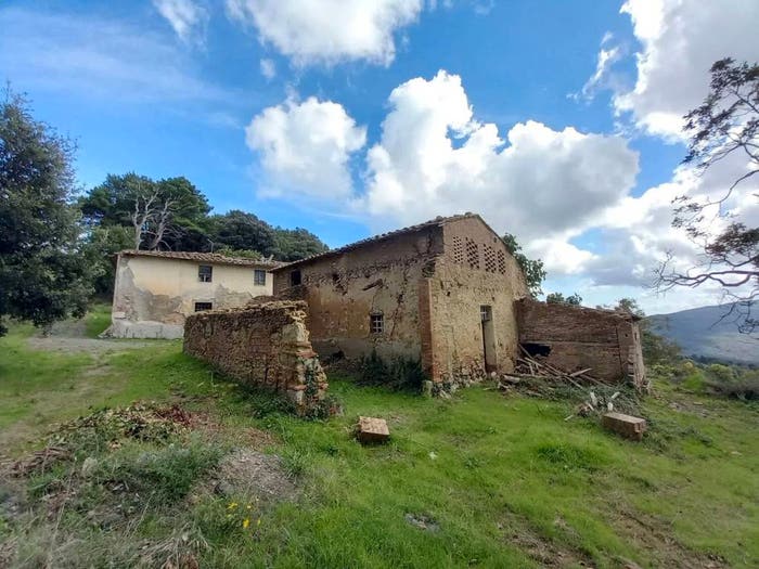 Casa con 6 locali in vendita in Bosco Tondo, Gambassi Terme