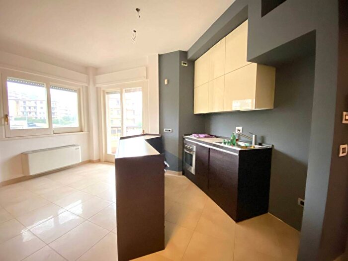 Appartamento bilocale in vendita in Via Giuseppe Silla, La Giustiniana, Roma