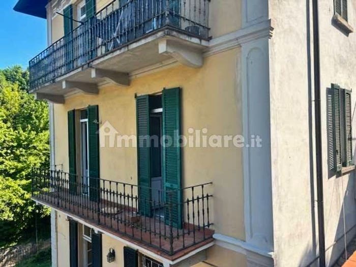 Appartamento trilocale in vendita in Via Giosuè Carducci, Cadorago