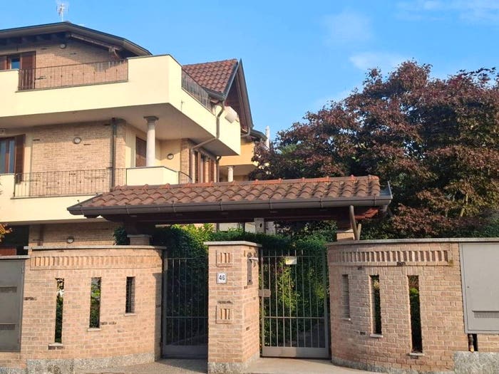 Appartamento bilocale in vendita in Via San Giuseppe, Verano Brianza