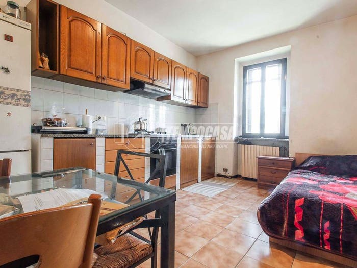 Appartamento bilocale in vendita in Via PATRIOTI, Centro, Guanzate